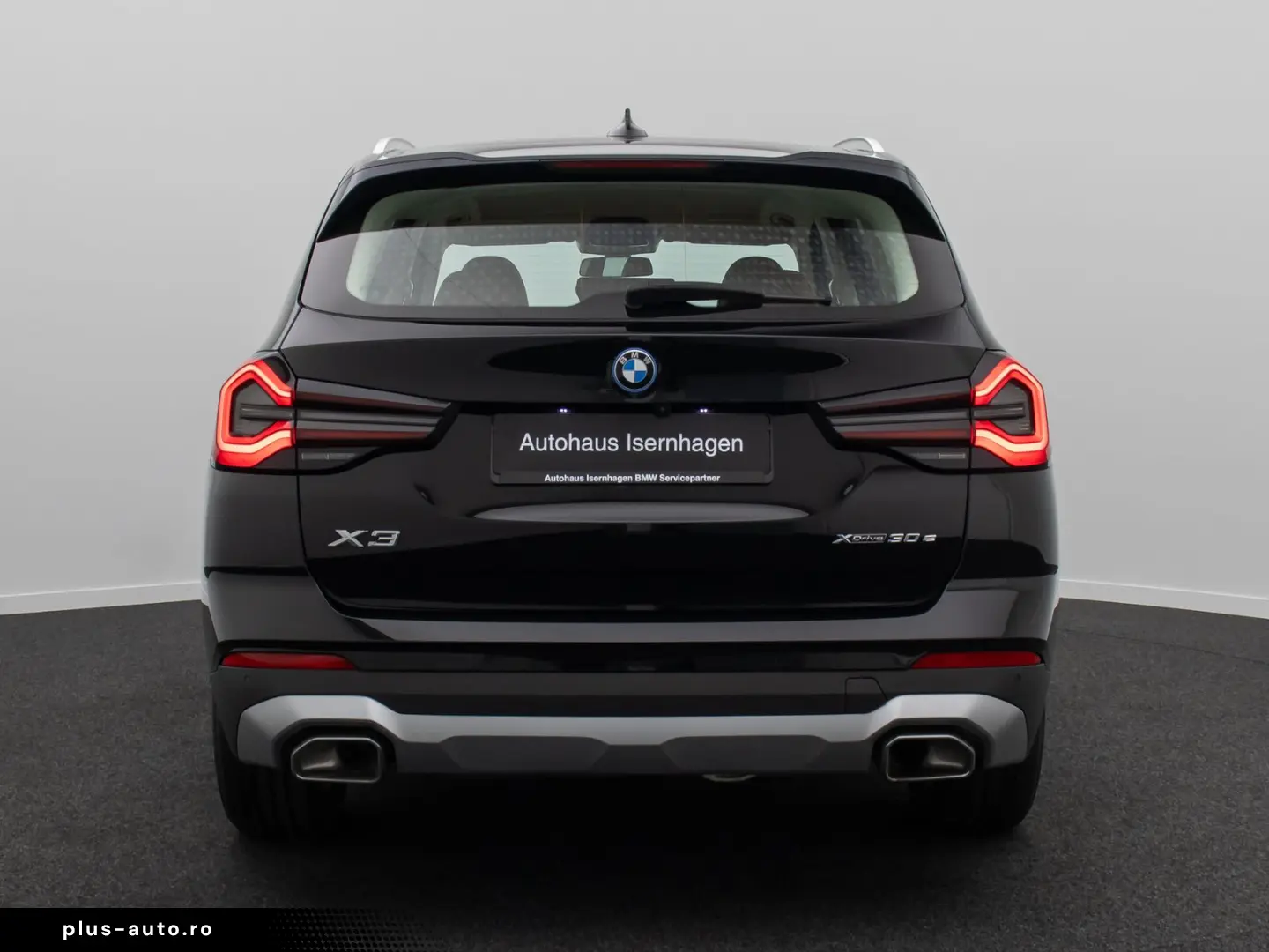 BMW X3 xD30e Kamera DAB Sportsitz AHK Leder 18Zoll