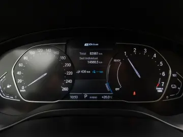 BMW X3 xD30e Kamera DAB Sportsitz AHK Leder 18Zoll