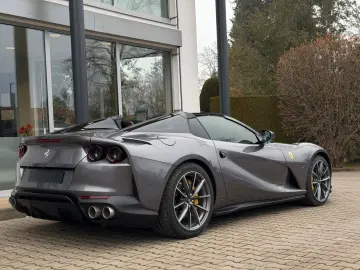 FERRARI 812 GTS   1. HD  DE  RACING  LIFT  LED LENKRAD