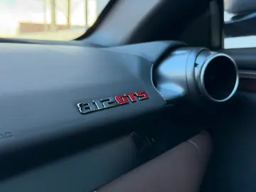 FERRARI 812 GTS   1. HD  DE  RACING  LIFT  LED LENKRAD