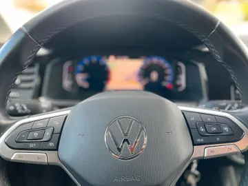VW Taigo Life 1.0 TSI LED NAVI ACC KLIMA SHZ PDC