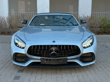 MERCEDES-BENZ Roadster Night & Carbon HSL Performance