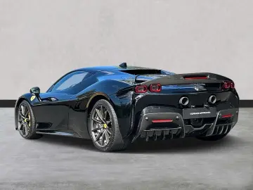 FERRARI SF90 Stradale  Assetto Fiorano  Karbon Felgen