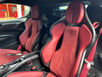 FERRARI SF90 Stradale  Assetto Fiorano  Karbon Felgen
