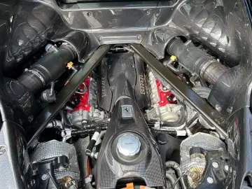 FERRARI SF90 Stradale  Assetto Fiorano  Karbon Felgen