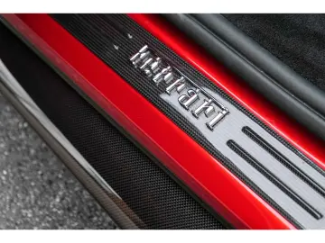 FERRARI 296 GTB  PPF Lift Carbon LED Ext.Carbon HiFi