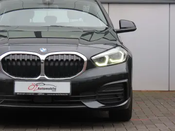 BMW 116d Advantage Klimaauto. Navigation LED