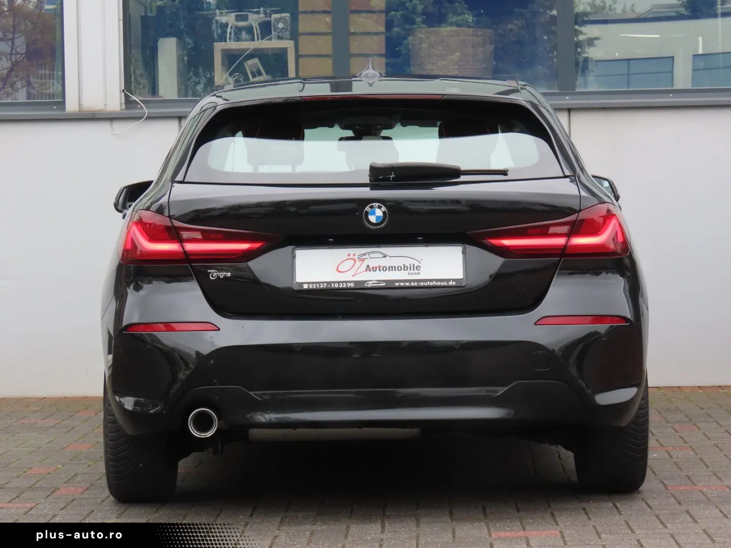 BMW 1 Series 2022 — imagine 8