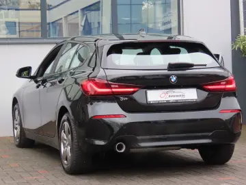 BMW 116d Advantage Klimaauto. Navigation LED