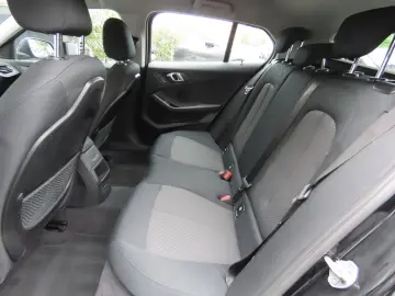 BMW 116d Advantage Klimaauto. Navigation LED