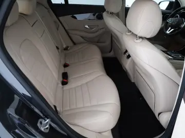 MERCEDES-BENZ GLC 300e 4M Coupe Sitzlüftung Leder Na…