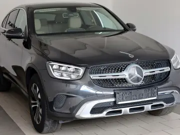 MERCEDES-BENZ GLC 300e 4M Coupe Sitzlüftung Leder Na…