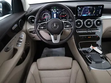 MERCEDES-BENZ GLC 300e 4M Coupe Sitzlüftung Leder Na…