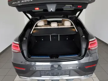 MERCEDES-BENZ GLC 300e 4M Coupe Sitzlüftung Leder Na…