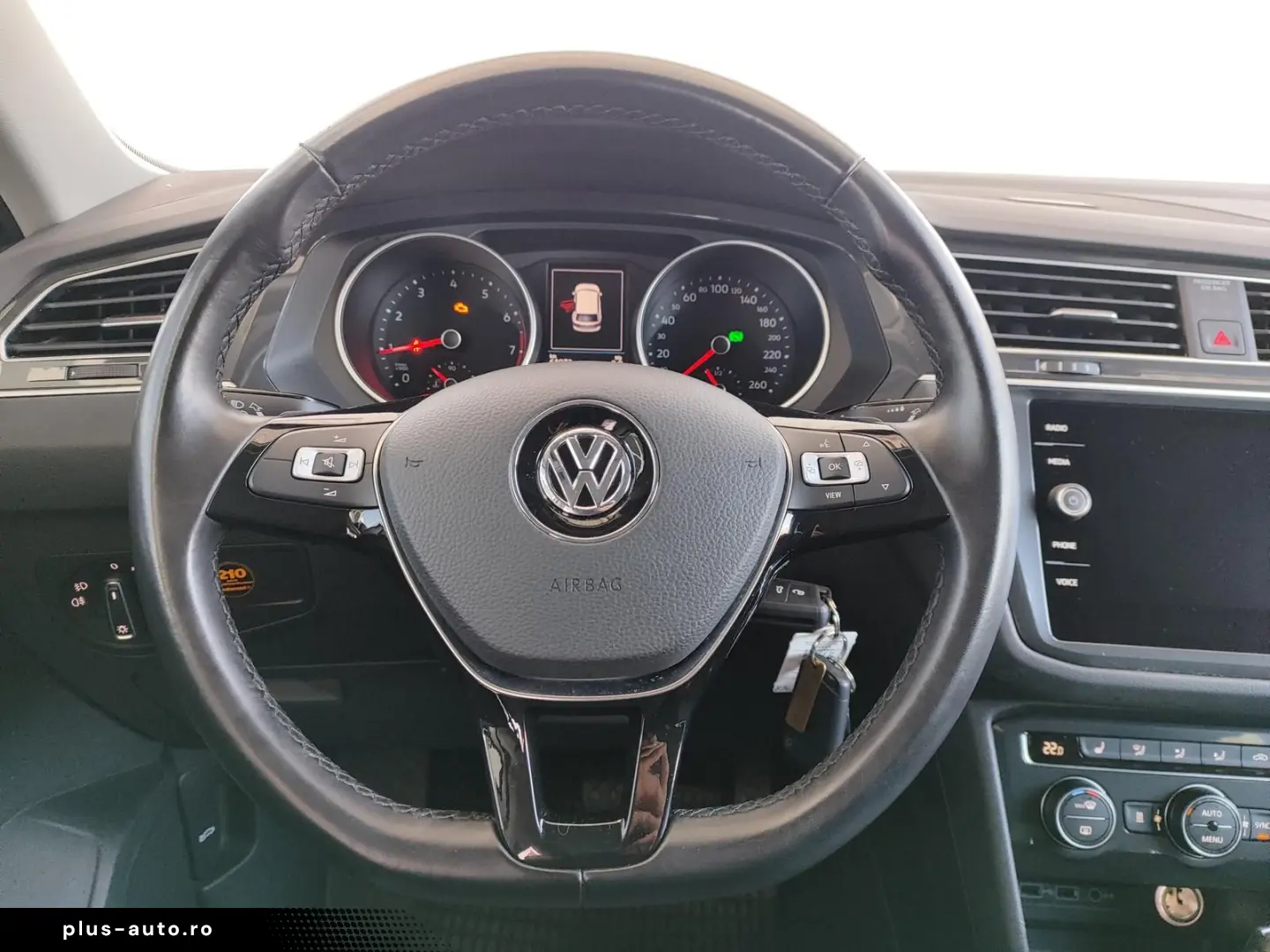 VW Tiguan 2.0 TSI DSG Comfortline Standhzg. RFK Nav