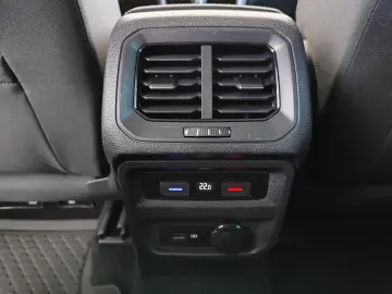VW Tiguan 2.0 TSI DSG Comfortline Standhzg. RFK Nav