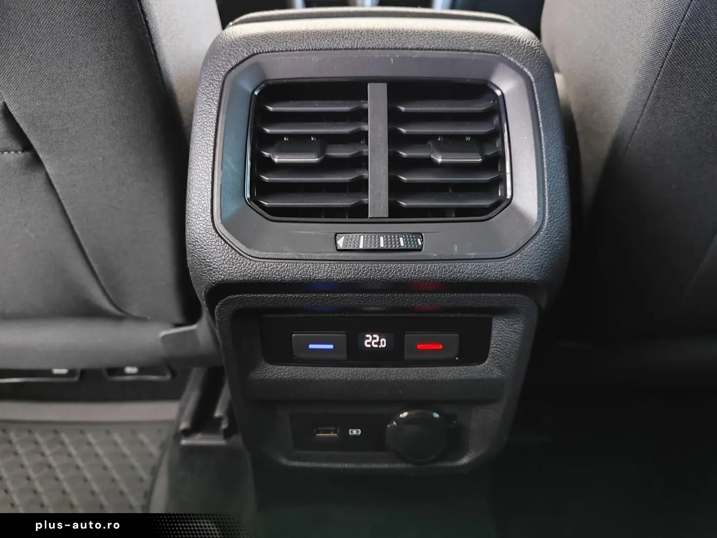 VW Tiguan 2.0 TSI DSG Comfortline Standhzg. RFK Nav