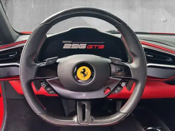 FERRARI 296 GTB Carbon Lift Racingsitz JBL Dt. Auto