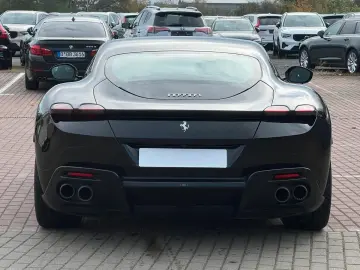 FERRARI Roma 3.9 T V8 DCT
