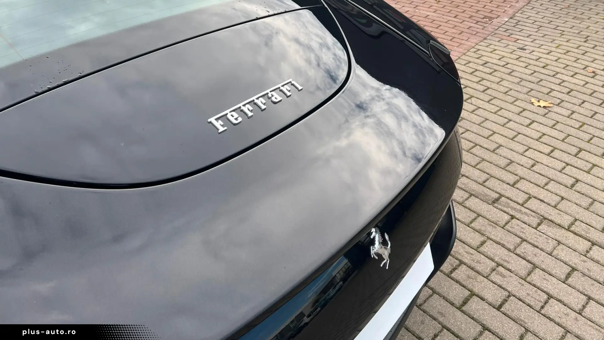 FERRARI Roma 3.9 T V8 DCT