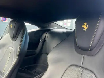 FERRARI Roma 3.9 T V8 DCT