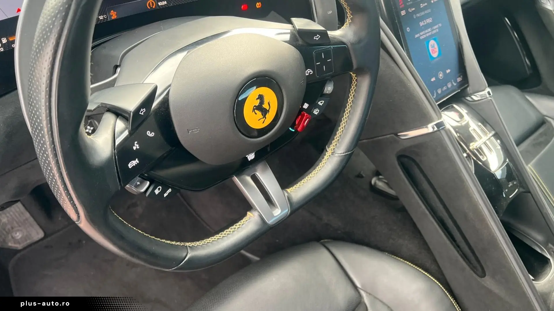 FERRARI Roma 3.9 T V8 DCT