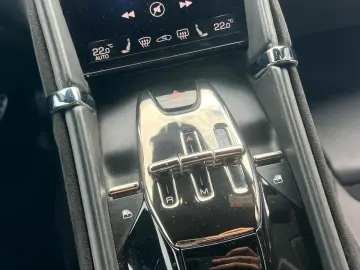 FERRARI Roma 3.9 T V8 DCT