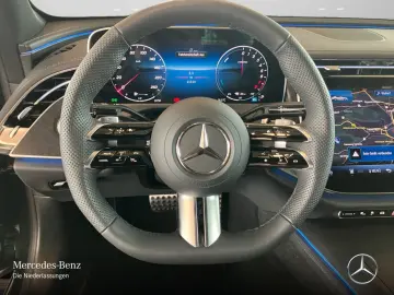 MERCEDES-BENZ E400e 4M AMG Burmester Ventilation 360