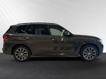 BMW X5 xDrive30d Inkl. € 1.190 Zubehörbonus  M Sport