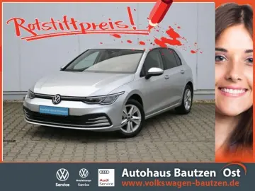 VW Golf VIII 1.5 TSI Life LED NAVI VZE 16-ZOLL PDC
