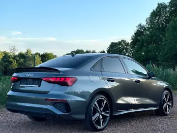 AUDI A3 Limousine 35 TFSI  3x S line Black Paket LED