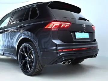 VW Tiguan 2.0 TSI R 4Motion DSG PANO RFK HUD AHK NA