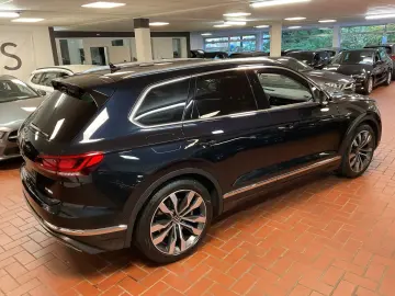 VW Touareg 3.0 V6 TSI Elegance Leder AHK Memory