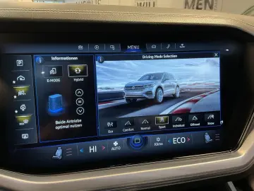VW Touareg 3.0 V6 TSI Elegance Leder AHK Memory