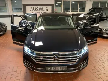 VW Touareg 3.0 V6 TSI Elegance Leder AHK Memory