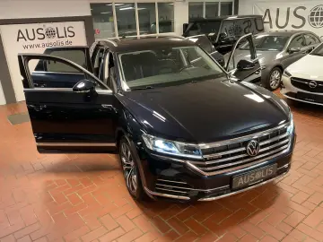 VW Touareg 3.0 V6 TSI Elegance Leder AHK Memory
