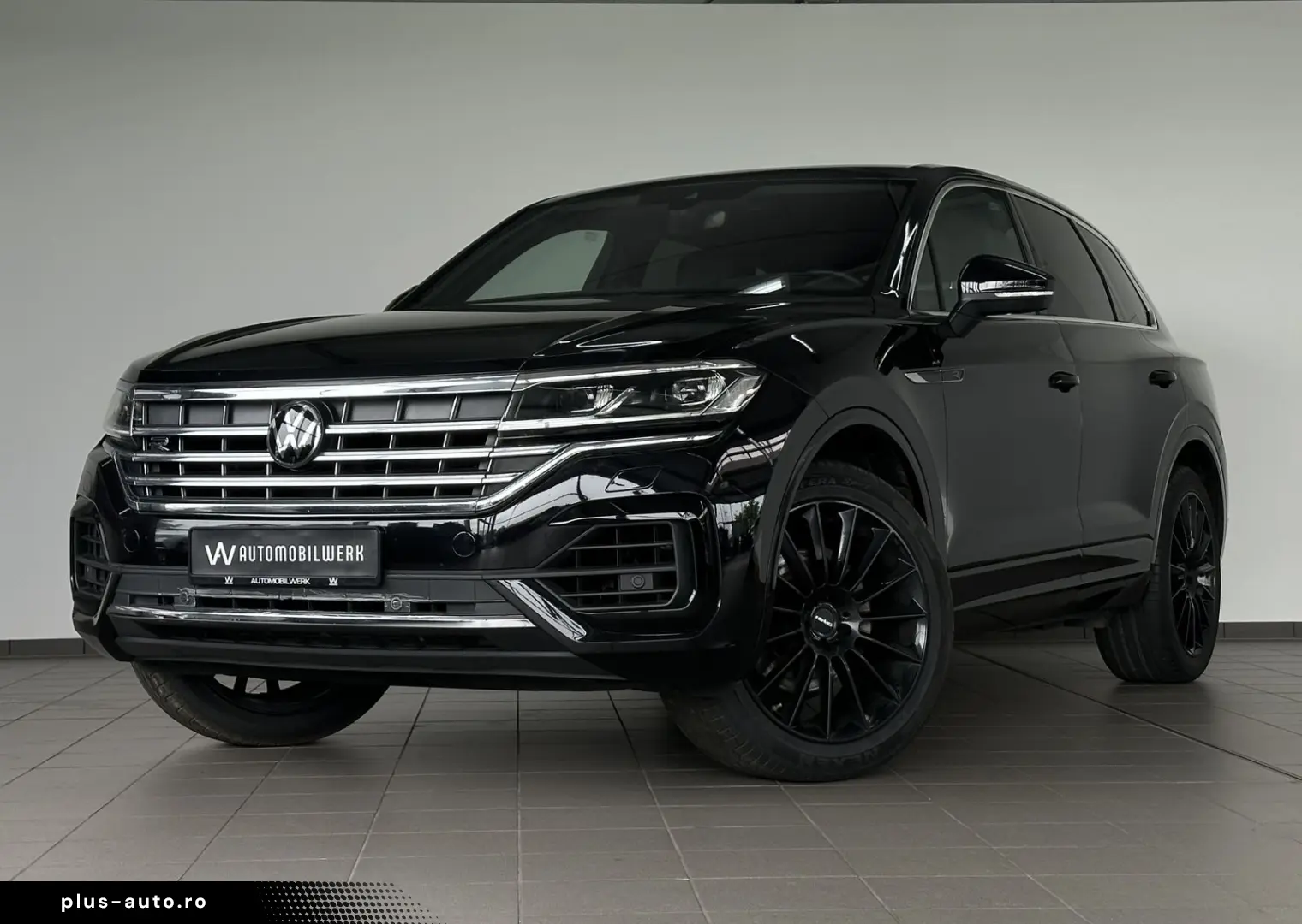 VW Touareg R-Line 4M  HUD  AHK  MASS  DYN  STHZ  21