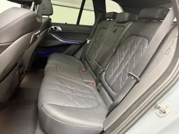 BMW X5 30 d xDr. M Sport PANO HUD ICONIC Privacy