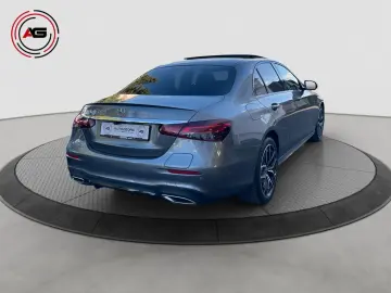 MERCEDES-BENZ E 300de Lim AMG LINE MBUX  BURMESTER 360  PANO