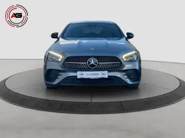MERCEDES-BENZ E 300de Lim AMG LINE MBUX  BURMESTER 360  PANO