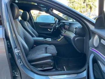 MERCEDES-BENZ E 300de Lim AMG LINE MBUX  BURMESTER 360  PANO