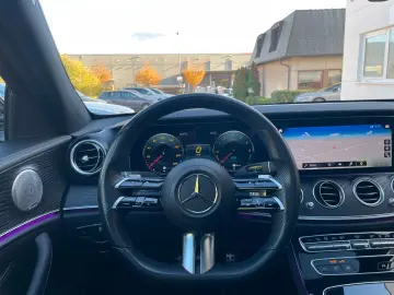 MERCEDES-BENZ E 300de Lim AMG LINE MBUX  BURMESTER 360  PANO