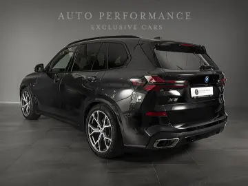BMW X5 xDrive 50e Innovation M-Sport  NET-EX €64.100