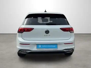 VW Golf VIII 1.5 TSI  ACTIVE   STDHZG LED NAVI HUD