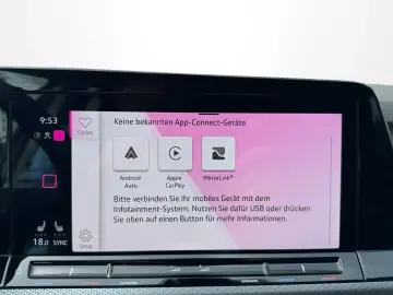 VW Golf VIII 1.5 TSI  ACTIVE   STDHZG LED NAVI HUD