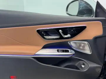 MERCEDES-BENZ CLE 300 4M Coupé AMG DigitalLight Burm 360