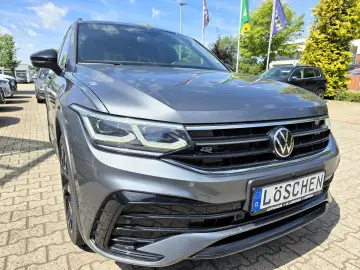 VW Tiguan Allspace R-Line 4Motion 7 Sitzer Pano H&K