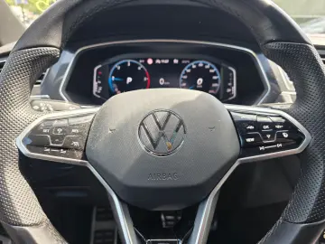 VW Tiguan Allspace R-Line 4Motion 7 Sitzer Pano H&K
