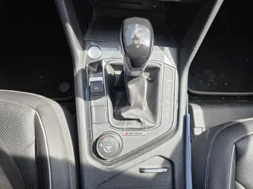 VW Tiguan Allspace R-Line 4Motion 7 Sitzer Pano H&K