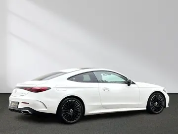 MERCEDES-BENZ CLE 300 4M AMG Night DigitalLight Panorama AHK